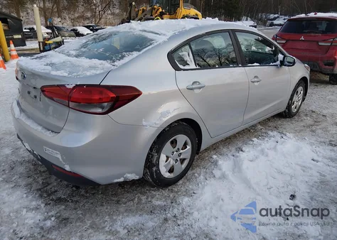 2018 Kia Forte Lx из США, поврежденный, VIN 3KPFK4A72JE190741